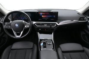 BMW i4 bild 6