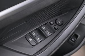 BMW i4 bild 10
