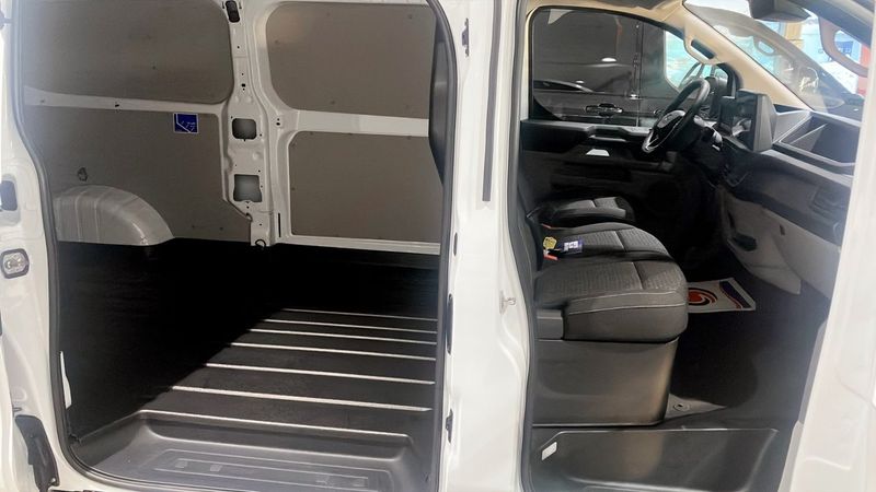 Ford Custom bild 5