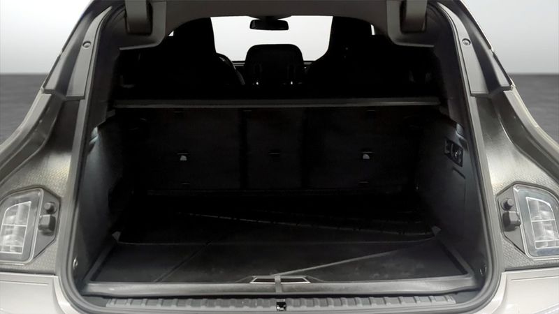 BMW iX bild 10