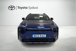 Toyota bZ4X Touring bild 6
