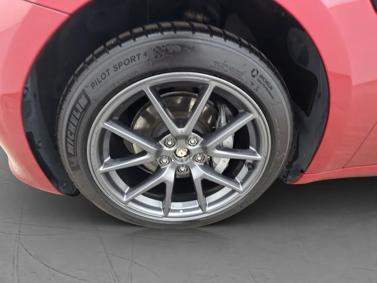 Vehicle image 30