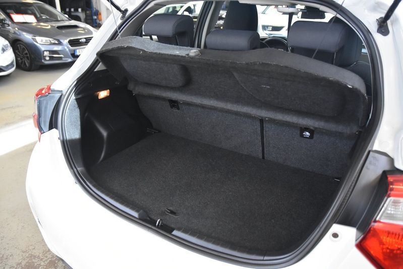 Toyota Yaris bild 14