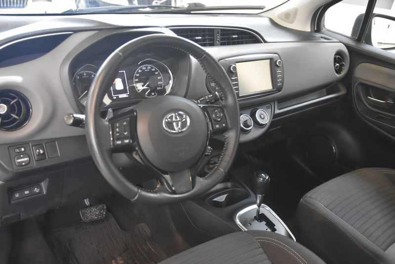 Toyota Yaris bild 6