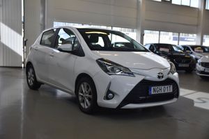 Toyota Yaris bild 2
