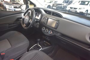 Toyota Yaris bild 9
