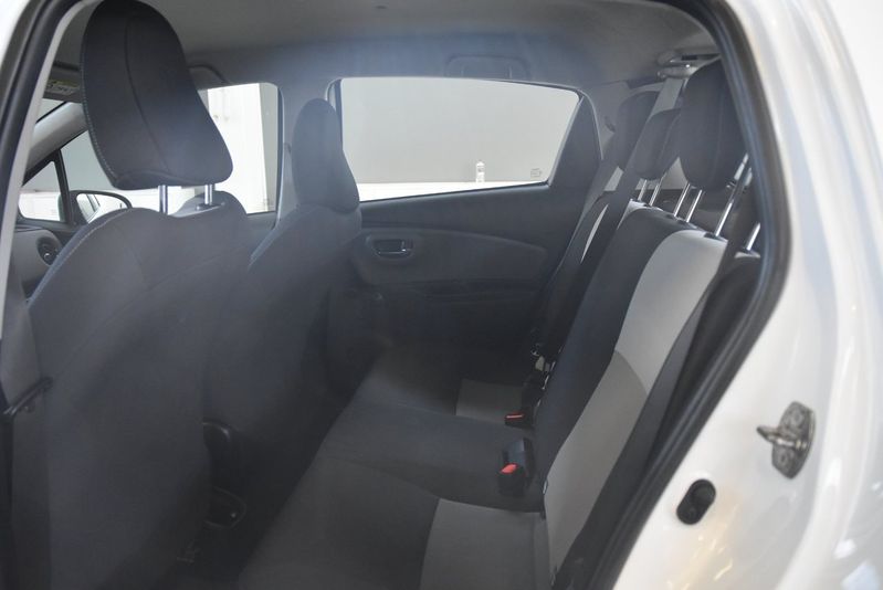 Toyota Yaris bild 13