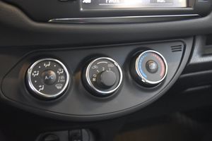 Toyota Yaris bild 12