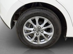 Mazda 2 bild 25