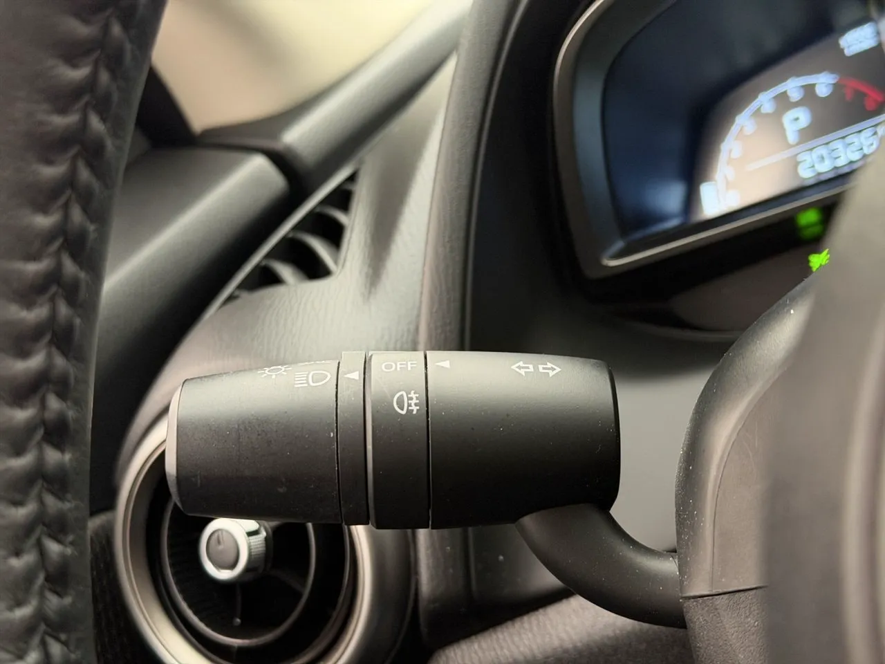 Vehicle image 21