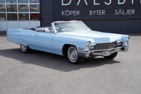 Cadillac DeVille Convertible / Trippelblå / Renoverad / Options -68 - 1968