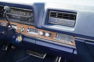 Cadillac DeVille bild 19