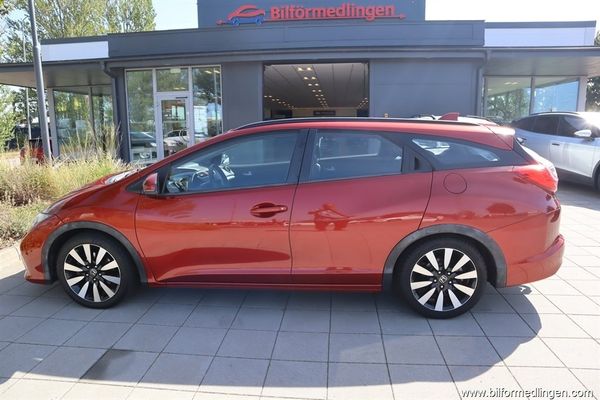 Honda Civic 1.6 i-DTEC Wagon 120hk Sport Dragkrok Svensksåld 1 ägar - 2014