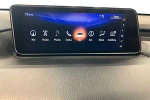 Lexus RX bild 16