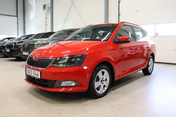 Skoda Fabia Kombi 1.2 TSI Style P-Sensor Keyless Värmare 110hk - 2017