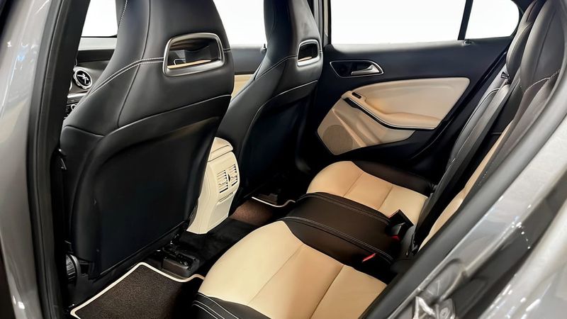 Mercedes GLA180 bild 12