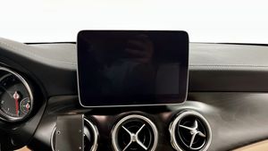 Mercedes GLA180 bild 10
