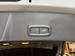 Volvo EX40 bild 8