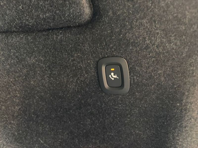 Volvo EX40 bild 9