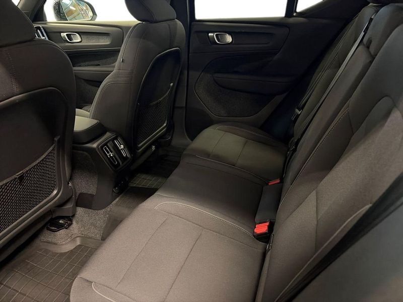 Volvo EX40 bild 7