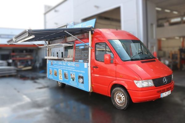 Mercedes Sprinter 312 D / Foodtruck mycket utrustad - 1999