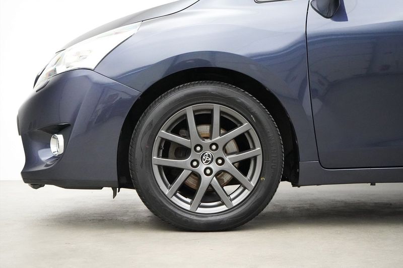 Toyota Verso bild 2