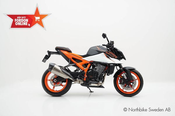 KTM 990 Duke R AKRAPOVIC , DISPLAYKITTAD *0% Ränta, Hemleverans* - 2026