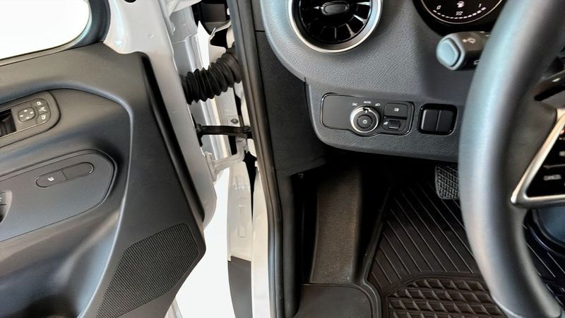 Mercedes Sprinter bild 7