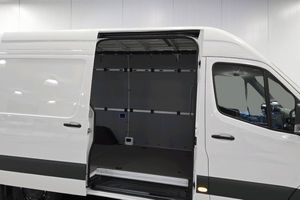 Mercedes e-Sprinter bild 10