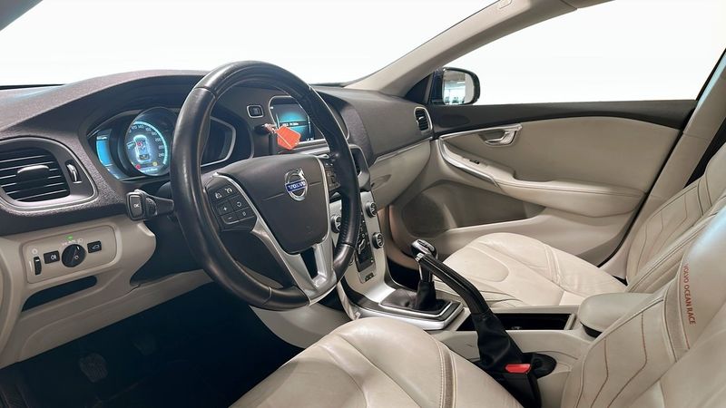 Volvo V40 bild 4
