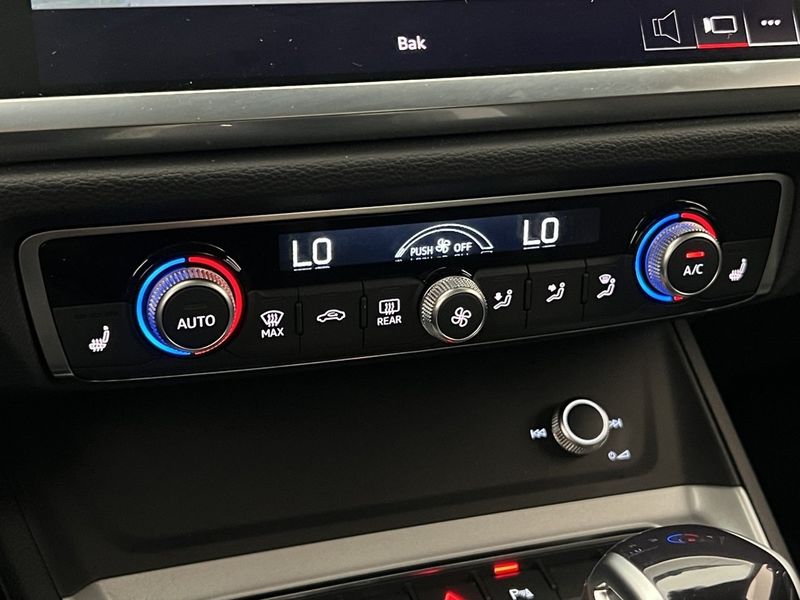 Audi Q3 bild 16