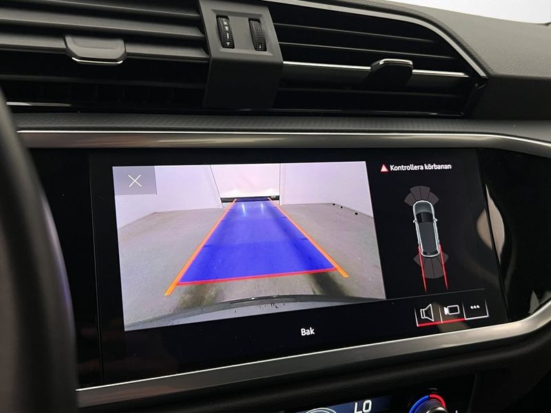 Audi Q3 bild 15