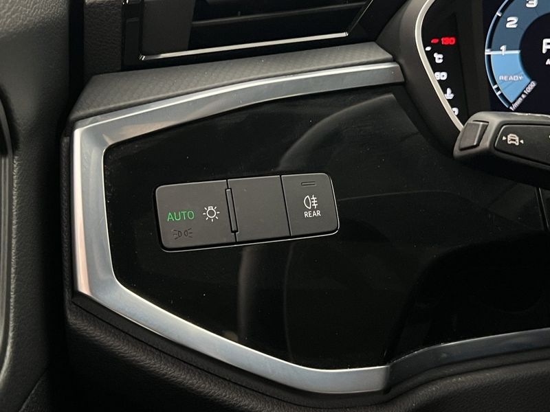 Audi Q3 bild 22