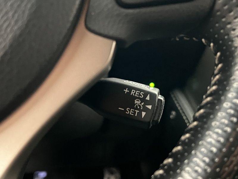 Lexus NX bild 22