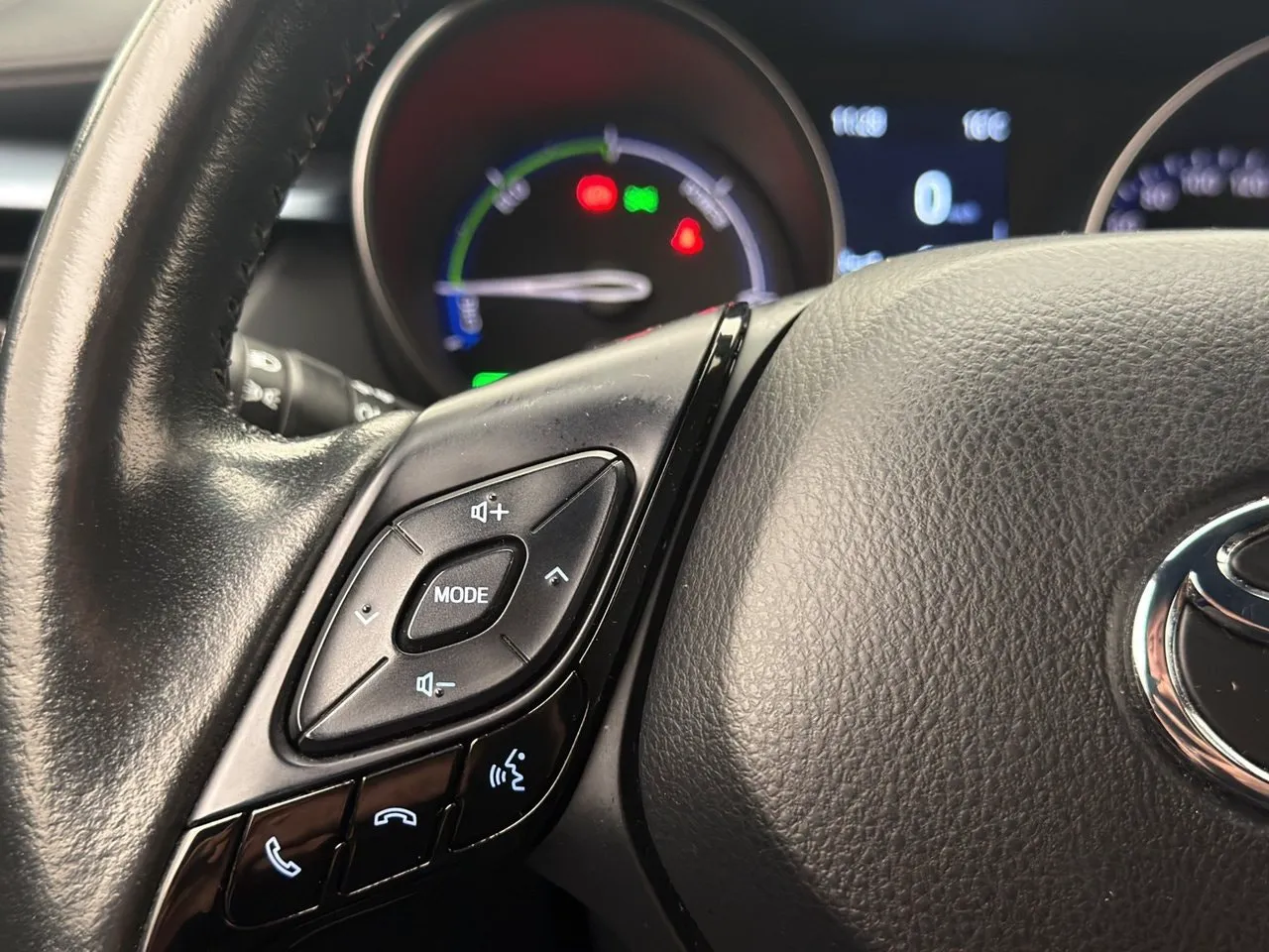 Vehicle image 22