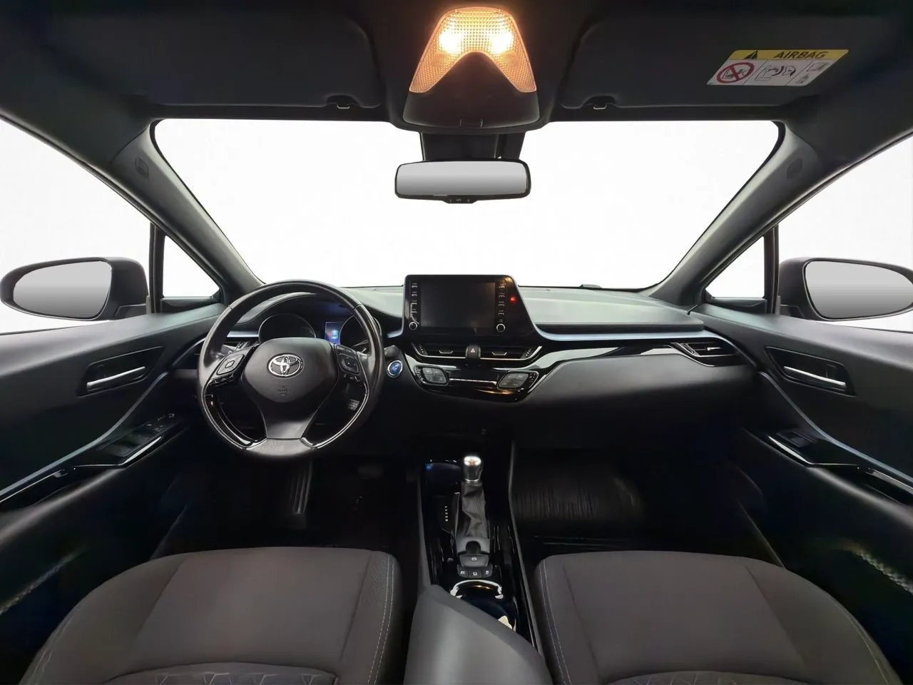 Vehicle image 11