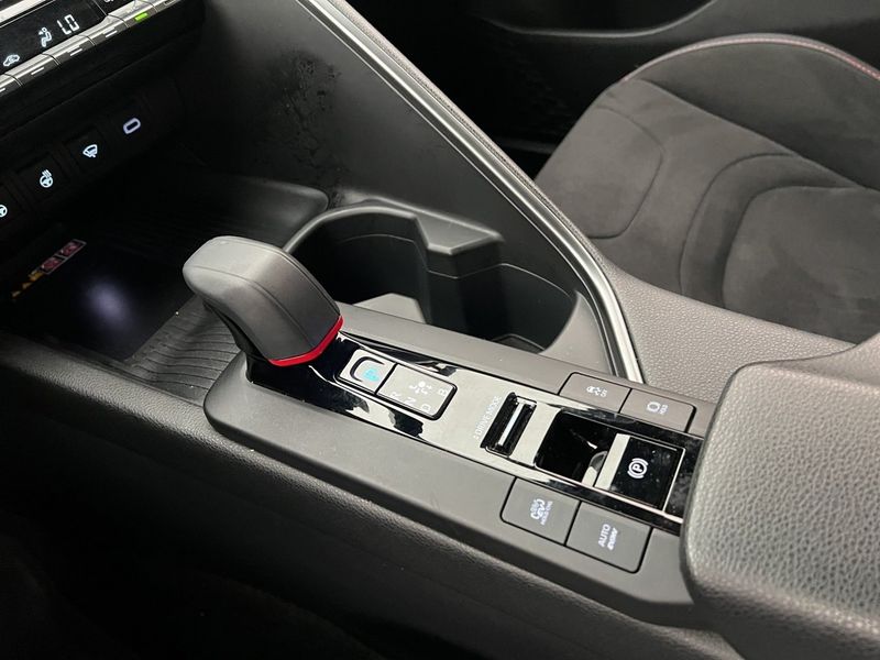Toyota C-HR bild 27