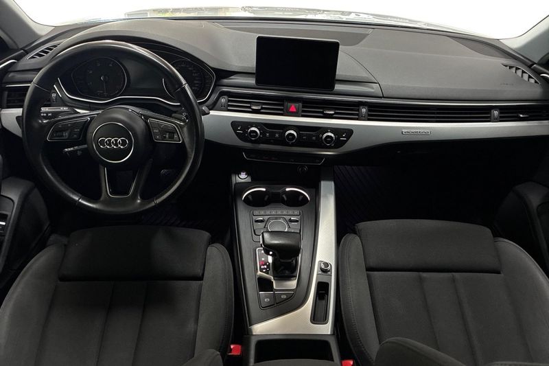 Audi A4 bild 10
