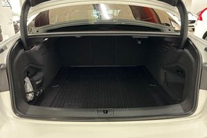Audi A4 bild 9