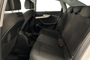 Audi A4 bild 12
