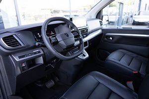 Peugeot Traveller bild 8