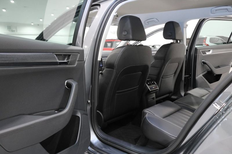 Skoda Superb bild 15