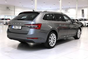 Skoda Superb bild 3