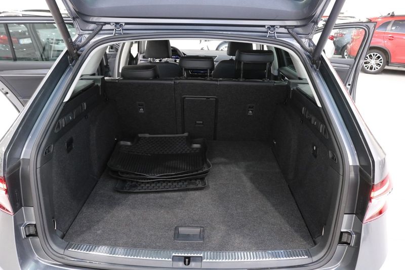 Skoda Superb bild 18