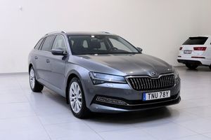 Skoda Superb bild 1
