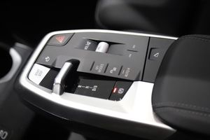 BMW iX2 bild 9