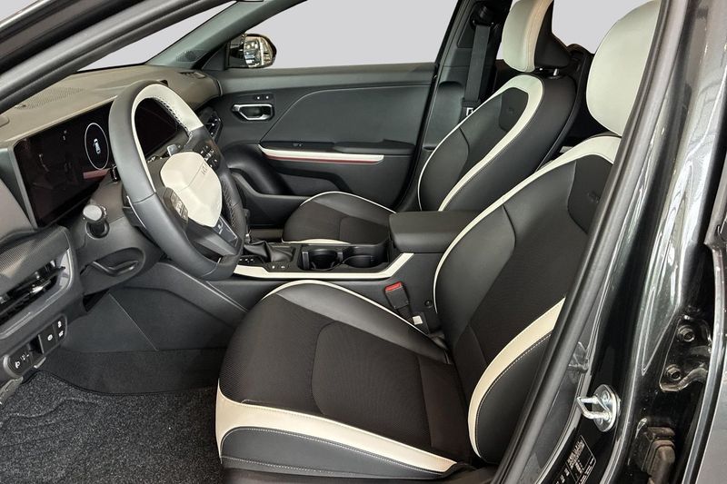 Kia K4 bild 9