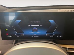 BMW iX bild 12