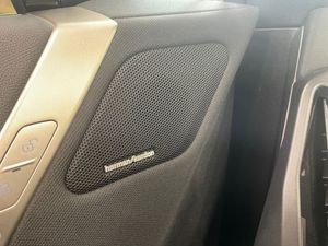 BMW iX bild 23