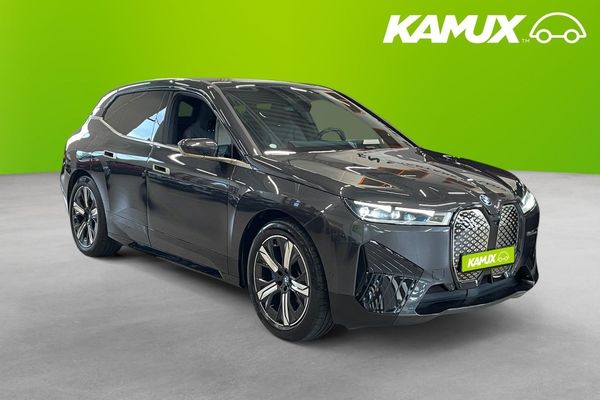 BMW iX xDrive40 Sport Pano Sky H/K Laser Drag - 2023